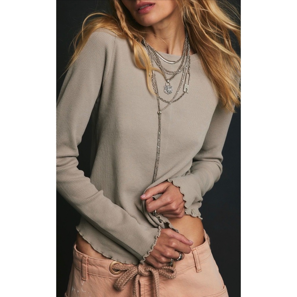 We the free easy does it long sleeve thermal NWOT fossile island